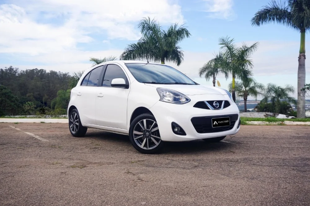 Nissan MARCH SL 1.6 16V FlexStart 5p Aut.